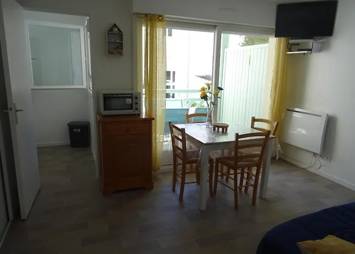 شقة Le Cocon De Garrigou *